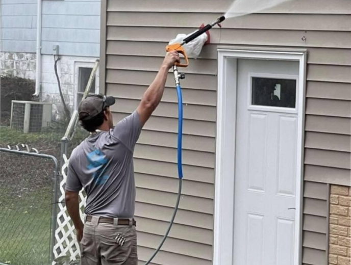 Pressure washing Before and After 2